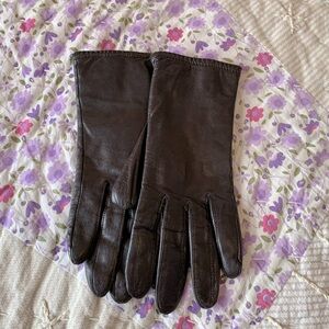 Black Vegan Leather-Like Gloves